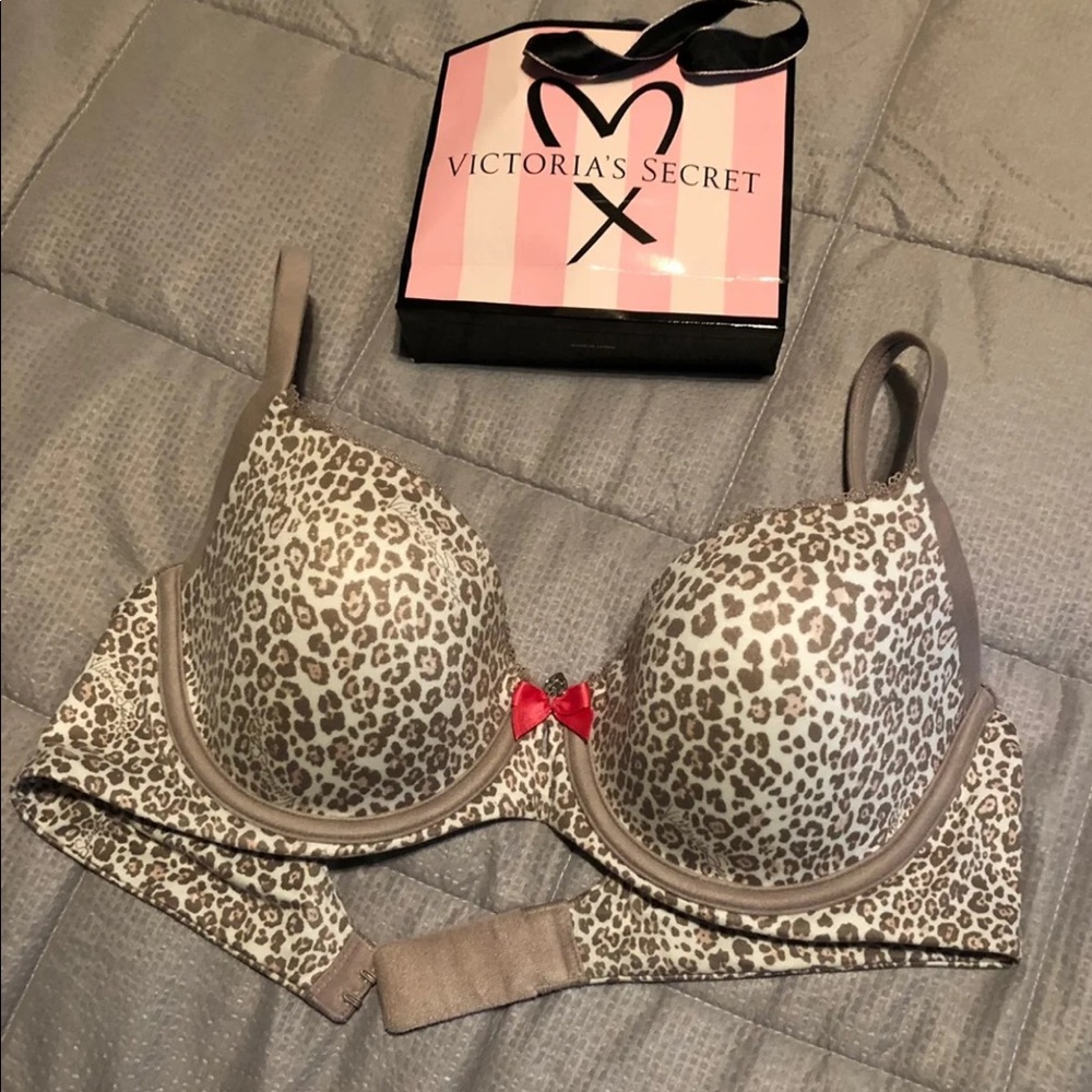 Victoria’s Secret Bra